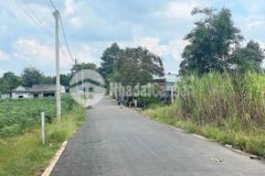 Gia đình bán lỗ lô đất 358m2 đường nhựa hăc dịch