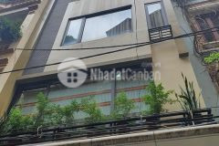 Bán gấp nhà phố nguyễn khánh toàn,cầu giấy,68m,4t,4.3m,giá chỉ 6.5 tỷ.lh 0966866250