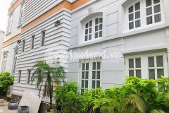 Biệt thự trần não thủ đức, mt đường số 12, tổng 733m2 đất, gồm 2 căn villa, 3 sổ