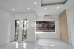 Bán nhà ngọc thuỵ, lb. 56m2 gara ô tô. hơn 7 tỷ