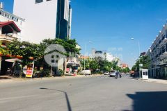 Cực phẩm, nhà 4 tầng mặt phố ngô xuân quảng, tt trâu quỳ, gia lâm 17 tỷ