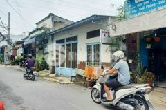 Nhà mặt tiền kinh doanh mọi ngành nghề giá chỉ 3