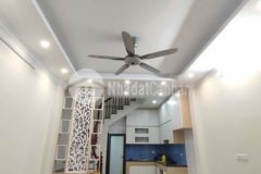 Bán nhà văn trì dt 32m2 xây 5 tầng mới 100