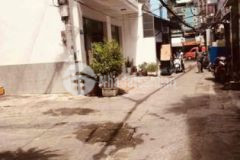 Bán nhà mới khu sầm uất phan xích long hh 1