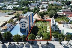 Bán mặt tiền kinh doanh phạm ngọc thạch 50tr1m