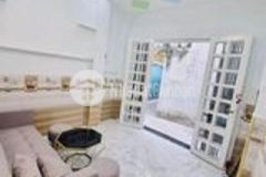 Nơ trang long hxh bình thạnh, 5 tầng qúa đẹp, ở ngay