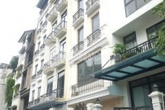 Bán nhà 7 tầng có hầm khu biệt thự minh tâm, cổ linh dt 80m2 thiết kế cực đẹp 2 thoáng