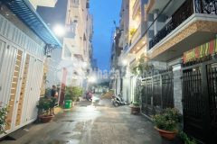 Hẻm xe hơi, phan xích long, 4 x 13m, chỉ 8.2 tỷ, bình thạnh