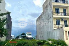 Lô đất ngộp ngay đức hoà hạ đường 12m shr