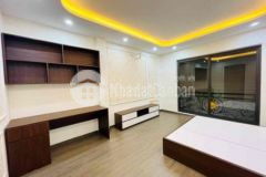 Chính chủ bán nhà trần duy hưng 52m2x4t 40m ô tô