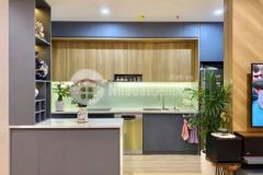 Bán nhà bồ đề 40m 5t gần hồ ot o đỗ cổng đầu 4 tỷ