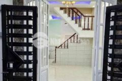 Sang ngay nhà đẹp 2pn phạm thế hiển q8