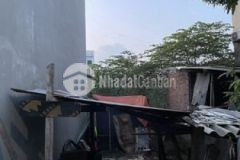 Gia đình cần tiền giải quyết nợ xấu nên bán lô đất