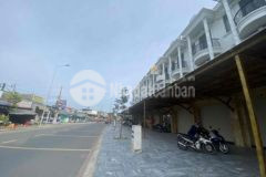 Mặt tiền dĩ an kinh doanh đa ngành nghề