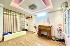 Cần bán căn hộ chung cư phường thượng thanh 120m 3 ngủ full nội thất nhỉnh 2 tỷ.