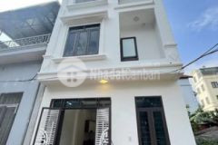 Nhà 2 tỷ yên nghĩa hđ 4t 51m2 ô tô đi cách 10m