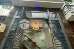 Nhà đúc thật 1lầu 4x8m hẻm thông 3m q trung p10