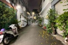 Bán nhà hẻm 5m thông đường cây trâm phường 8