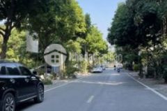 Bán nhà bồ đề 70m2 4pn full đồ long biên