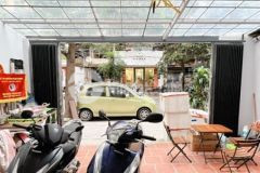 Gara ô tô tránh phố giáp nhị nhà lô góc 3 thoáng