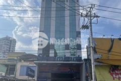 Toà nhà 1 trệt 4 lầu 528m2 mặt tiền kha vạn cân