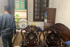 Nhà mặt ngõ gốc đề hbt cần bán, kinh doanh tốt, 50m giá 5.35 tỷ