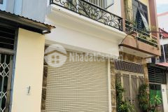 Bán gấp nhà cực đẹp ba bước ra chợ đại từ 45m2 5tầng 4.9tỷ hoàng mai