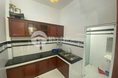 Hẻm 1 sẹc, lê văn sỹ, 4 x 9.5m, 2 lầu, 5.4 tỷ, phú nhuận