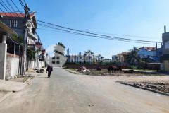 Chính chủ cần bán 77.5m2 đất đấu giá thôn cổ giang, lệ chi, thoả thuận trực tiếp giá rẻ bất ngờ.