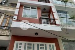 Nhà bán kề khu ẩn thực hồ thị kỷ