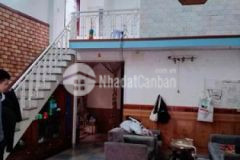 Bán nhà c4 gác lửng kiệt tiểu la ngang gần 6m