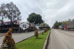 Nền mặt tiền lộ 47m kdc xây dựng