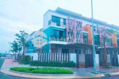 Căn góc 2mt view trực diện công viên suncasa centr