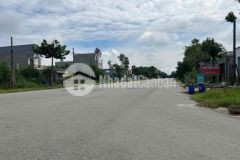 Đất đường n13 giá 2 3 tỉ đường nhựa 35m đông đúc