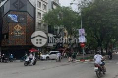 Hiếm bán nhà kinh doanh mặt phố trần nhân tông, vỉa hè rộng, dòng tiền 50trtháng, 30m2.