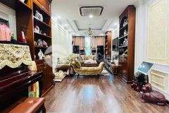 Hiếm bán nhà kinh doanh mặt phố lò đúc, vỉa hè rộng, dòng tiền 50trtháng, 30m2.