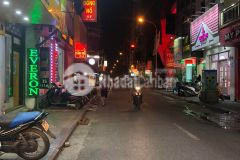 Bán nhà mặt phố lê lợi hà đôn g kinh doanh cực đỉnh phố cổ hà đông khu trung tâm sầm uất.