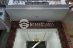 Cách cầu hữu hòa 200m ô tô qua nhà 5 tầng xây mới