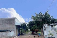 Nhà mới đường xe 16 chổ sát cổng sau kcn tân hương