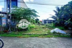 Nền 80m2 đường số 3 kdc đông phú 1ty090