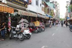 Mặt tiền lưu văn lang