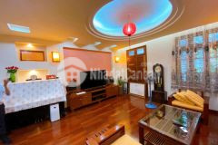 Bán nhà đặng thùy trâm, cầu giấy phân lô kinh doanh 49m2, 5 tầng, chỉ 11.5 tỷ.