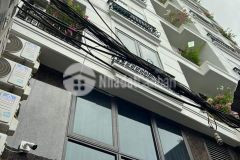 Toà nhà ccmn khép kín mới tinh, full đồ, thang máy, dòng tiền khủngô tô cách 22m