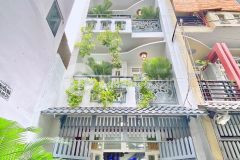 Nhà đẹp 4 tầng, 65m2 tặng nội thất xịn sò, chỉ5.9 tỷ