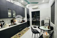 Chỉ 2,8 tỉ nhà 4 tầng 20m ra phố tôn đức thắng có sân để xe máy ảnh thật 100