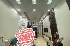 Cần bán gấp nhà tân triều ô tô 43m2 mt3.9m giá 3.78tỷ lh 0335270120