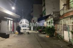 Ngang 5 5x14 cn 70m2 hẻm 8m hoà bình chỉ 7 tỷ