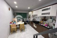 Bán nhà 61m2 đang thuê ngang 4 4m quận 4 6 5 tỷ