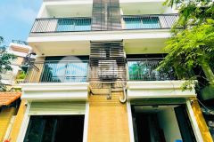 View hồ tây vị trí đẹp nhất phố từ hoa 4 mặt thoáng ô tô tránh dừng đỗ kinh doanh.