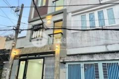 Nhà hẻm xe hơi lê quang định 1 trệt 3lầu 4pn 5wc